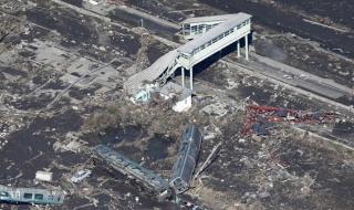 网友多镜头记录日本地震